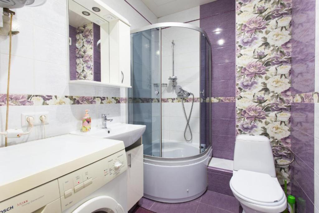 Kosmicheskaya Street Area Apartment Kharkiv Bagian luar foto